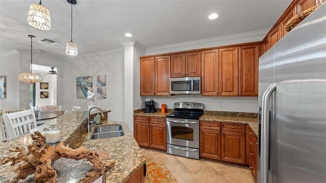 Building Photo - 8965 Malibu Ln