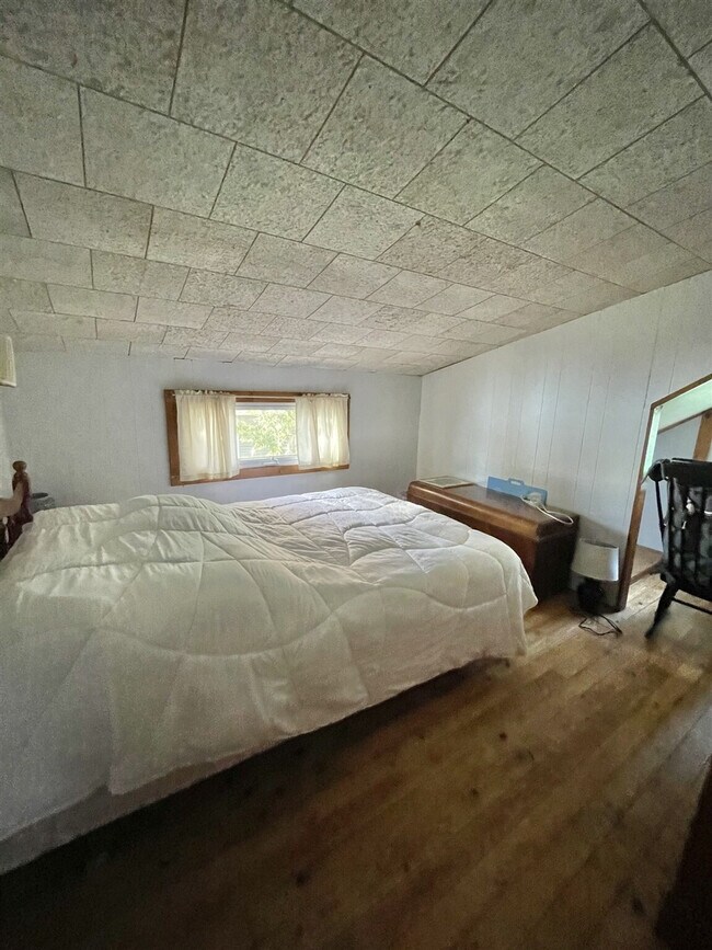 Building Photo - 9 Cross St