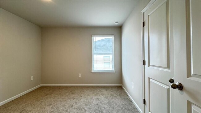 Building Photo - 1498 High Fls Ln