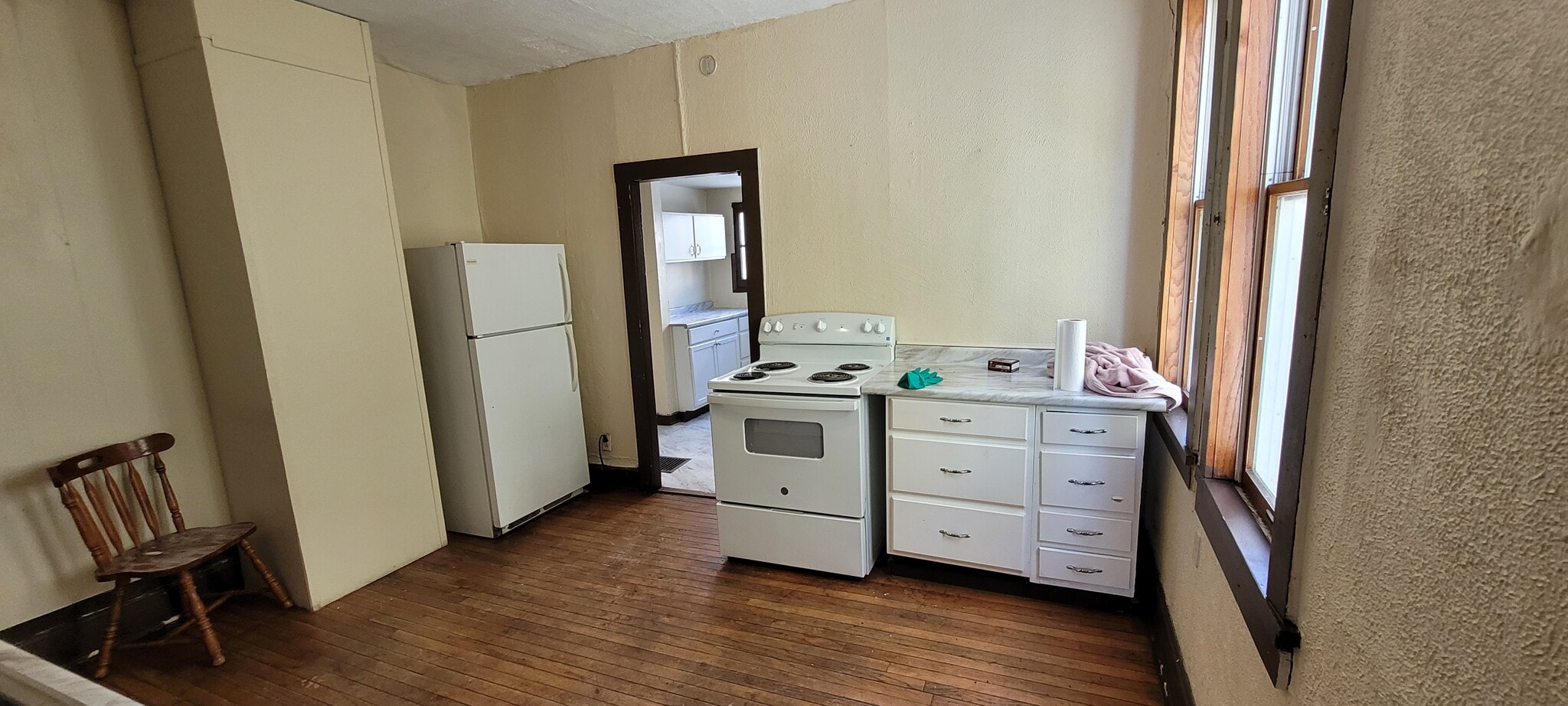 Building Photo - 164 DuPont St