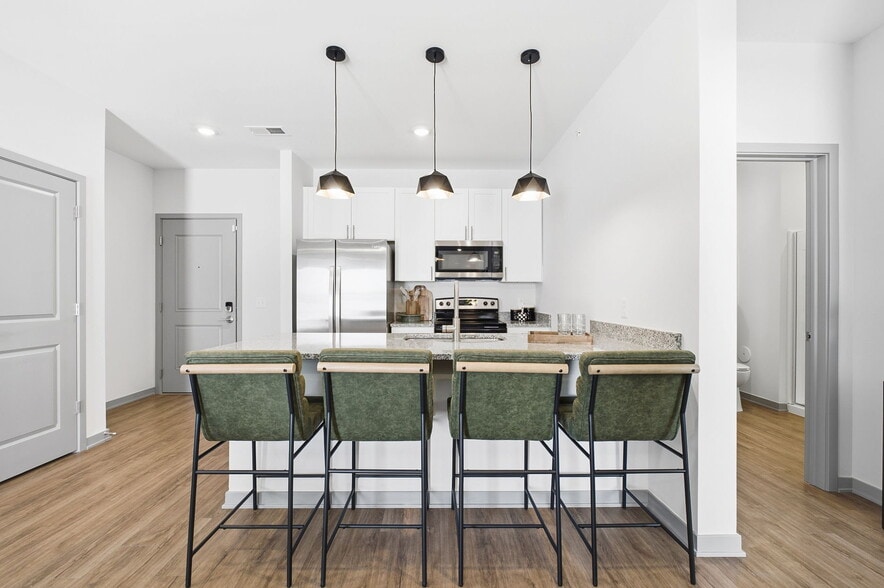 Building Photo - The Retreat at Marysville