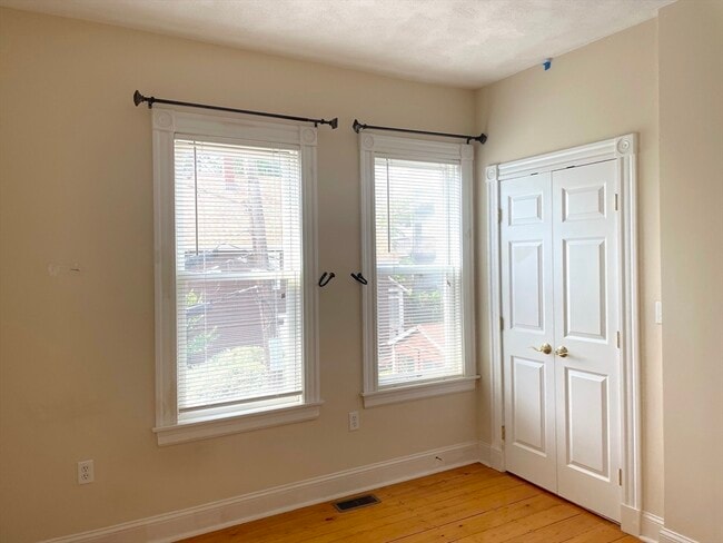 Building Photo - 3 Wyatt Cir