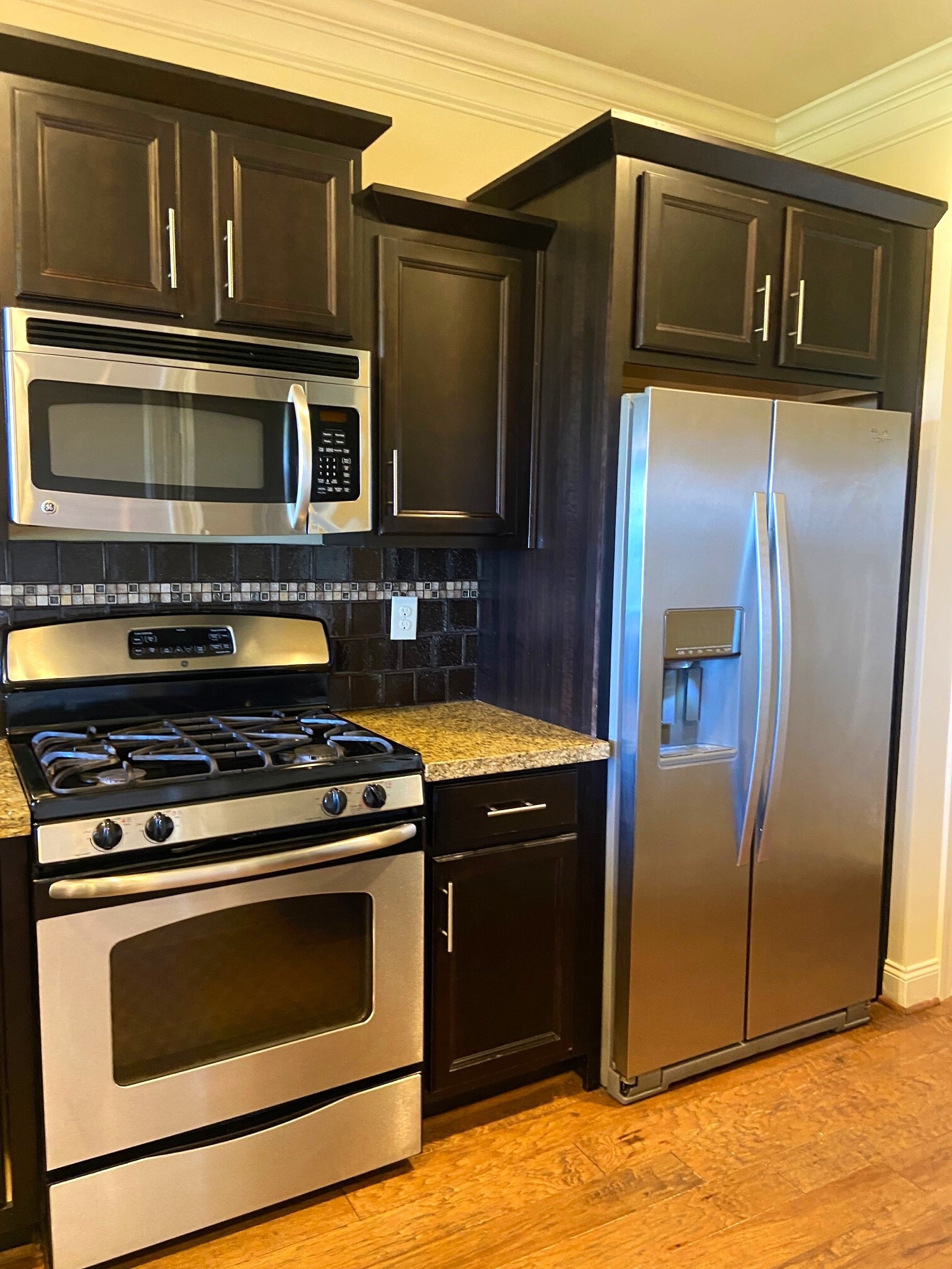 Building Photo - 4106 Eagle Ridge Ct