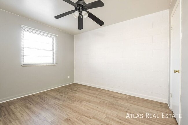 Building Photo - 3759 Wolff St