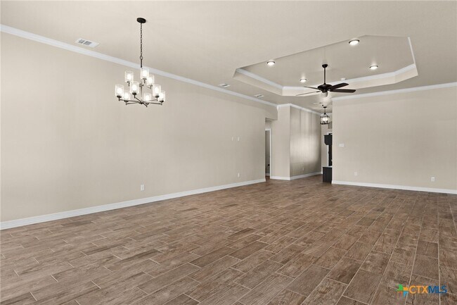 Building Photo - 300 Martin Dr