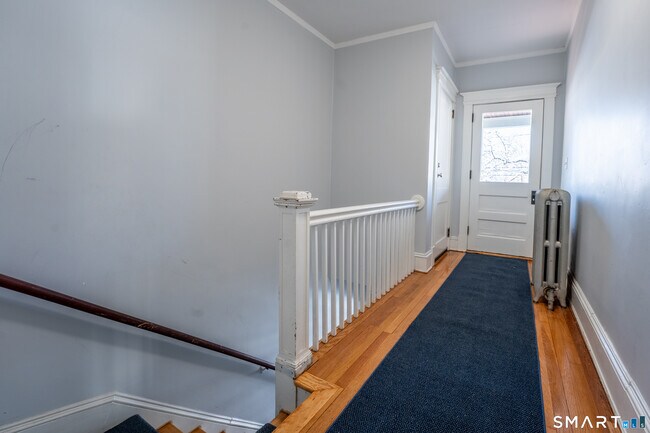 Building Photo - 94 Fairfield Ave