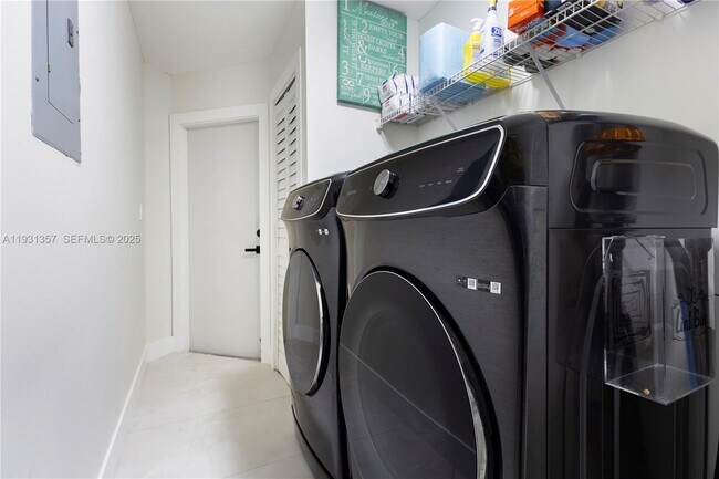 Building Photo - 18501 NW 55th Ave