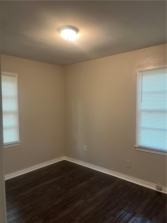 Building Photo - 3854 Pickett Dr