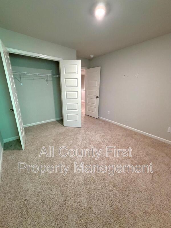 Building Photo - 1336 Rogers Landing