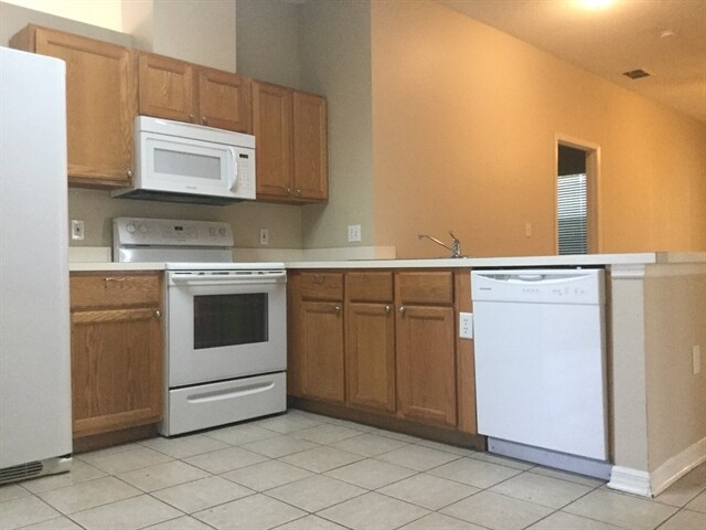 Building Photo - 3709 Cinnamon Fern Loop