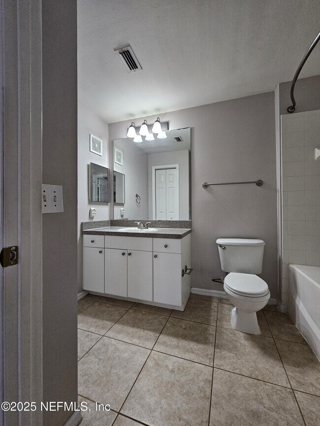 Building Photo - 3591 Kernan Blvd S