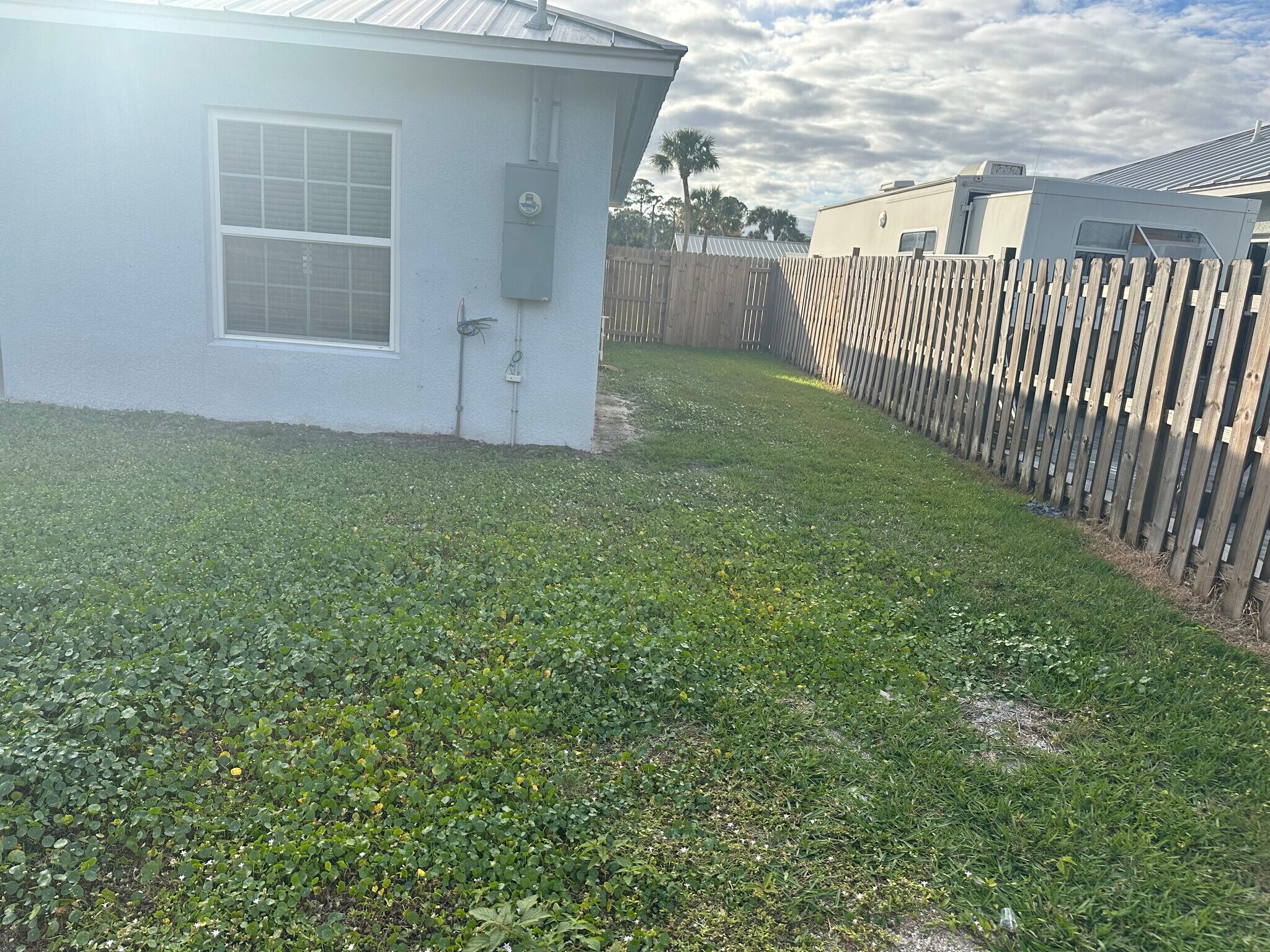 Building Photo - 1216 33rd Ave SW