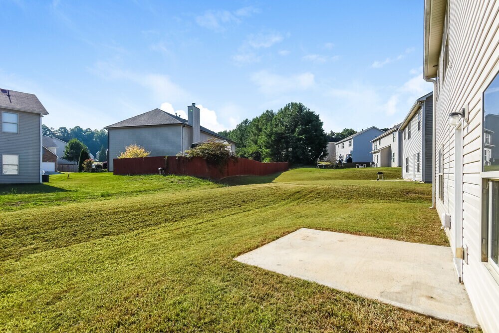 Building Photo - 173 Camellia Way