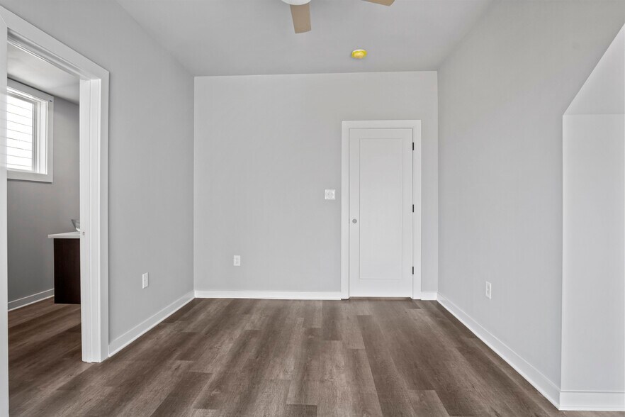 Bedroom - 569 Middle St SW