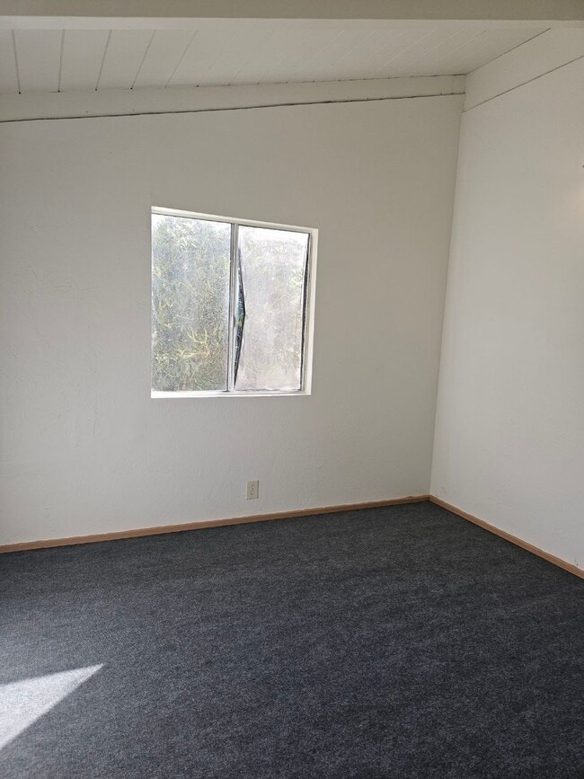 Building Photo - 11-3482-3482 Plumeria St