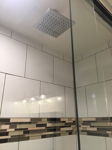 Building Photo - 127 Franklin St