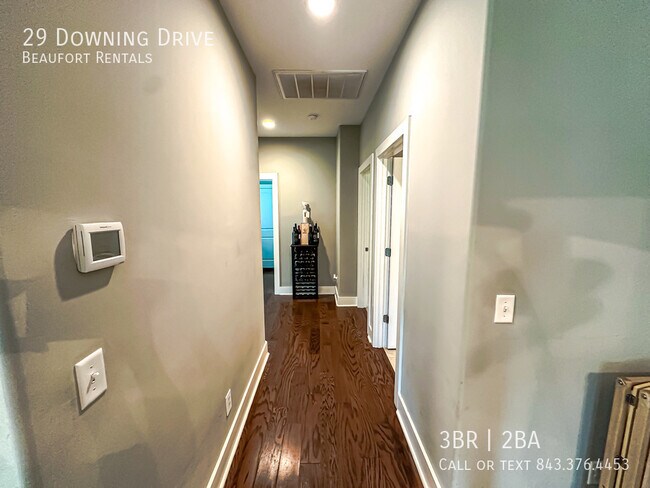 Building Photo - 29 Downing Dr