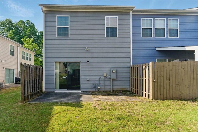 Building Photo - 2496 Emma Way NW