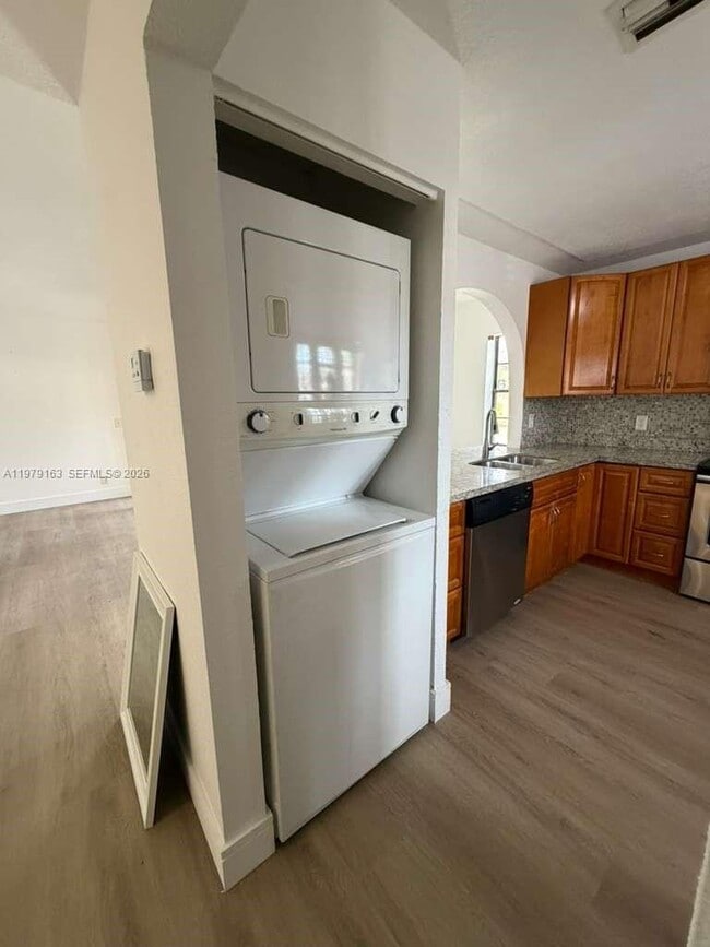 Building Photo - 17298 NW 60th Ct