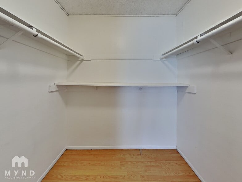 Building Photo - 4045 E Nancy Ln