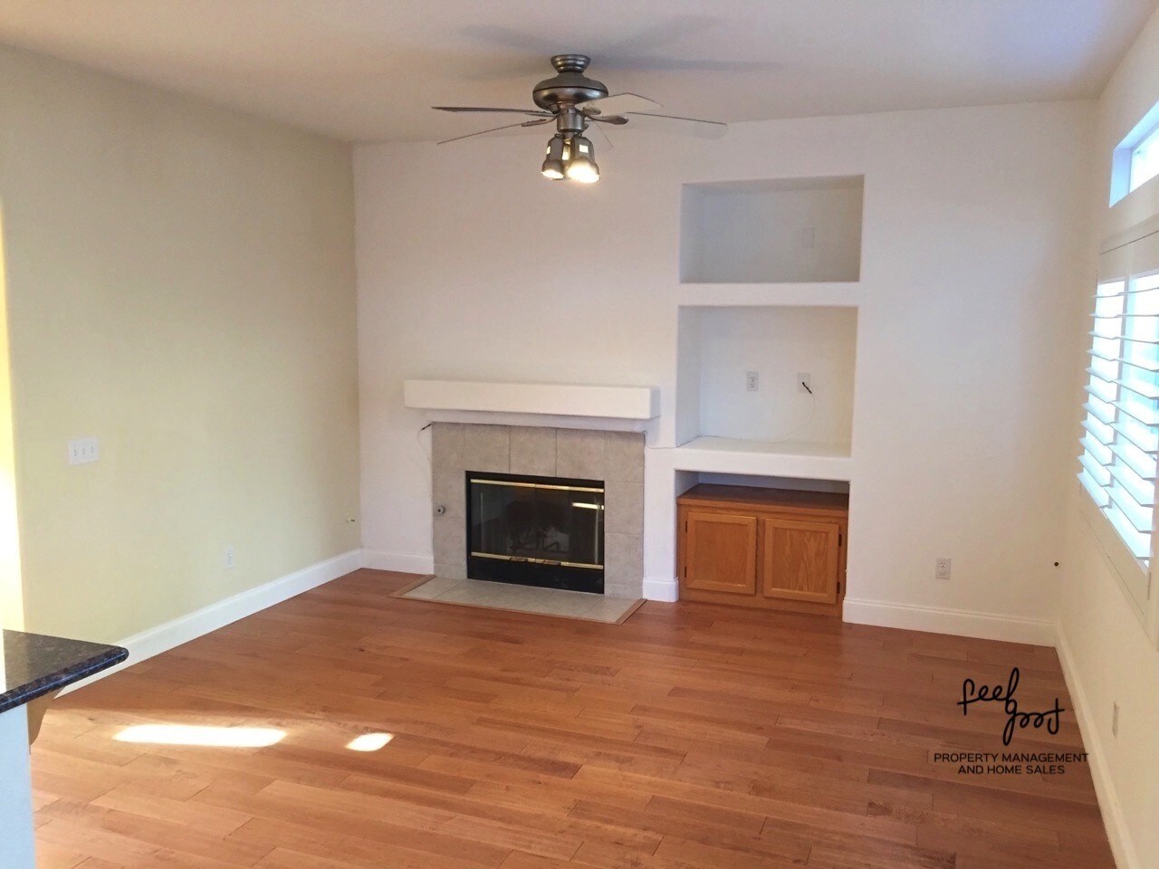 Building Photo - 305 Diamante Way