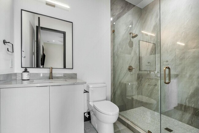 Building Photo - 13480 U.S. Rte 1