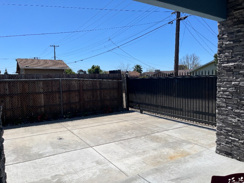 Building Photo - 6318 Ventura St