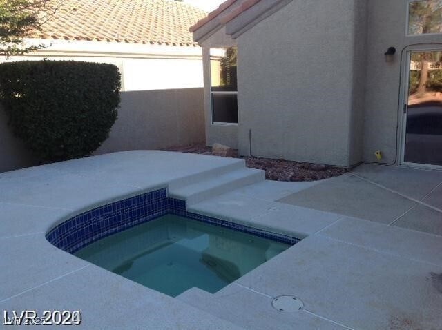 Building Photo - 7758 Vista Sunrise Dr