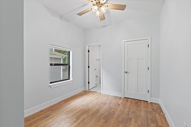 Building Photo - 403 N 9th St