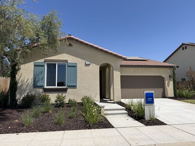 Primary Photo - Brand new Former Model Home in Riverstone