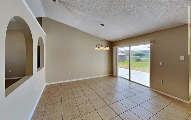 Building Photo - 1134 Munster Ct