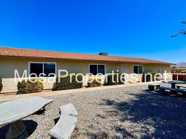 Building Photo - 21460 Laguna Rd