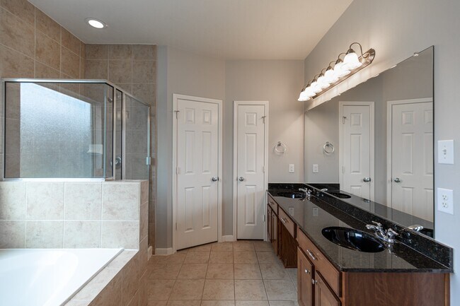 Building Photo - 14319 Heath Falls Ln
