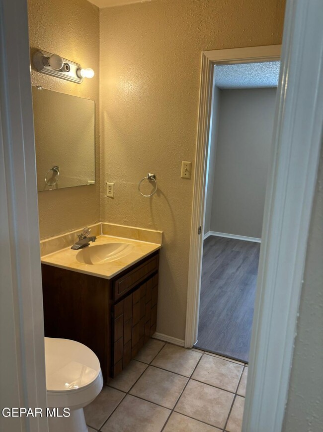 Building Photo - 2025 Amy Sue Dr