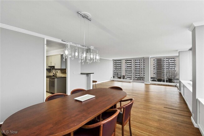 Building Photo - 12700 Lake Ave