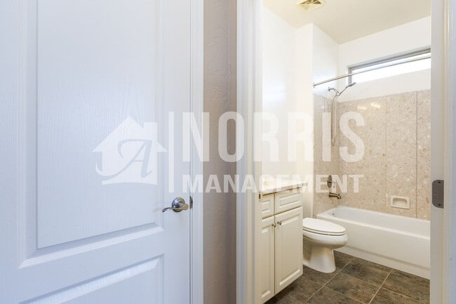 Building Photo - Gorgeous Well Cared For Home with a Casita in Robson Ranch