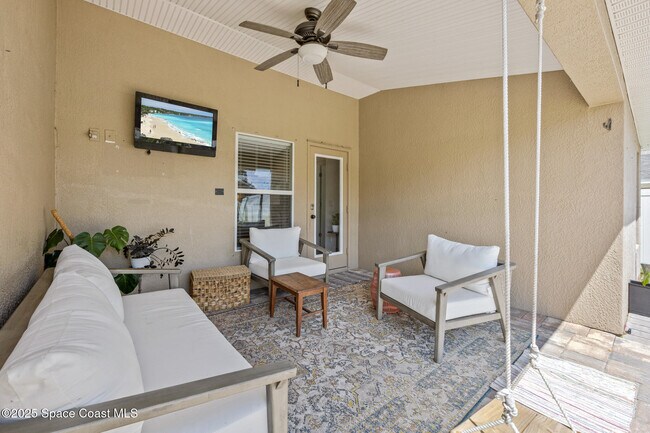 Building Photo - 1236 Alaqua Way