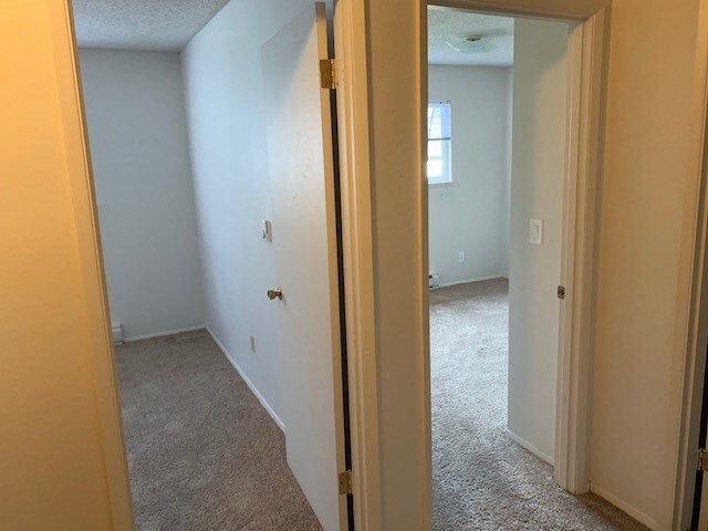 Building Photo - 133 SW Normandy Rd