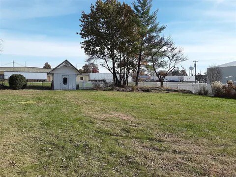 Building Photo - 322 Chestnut St