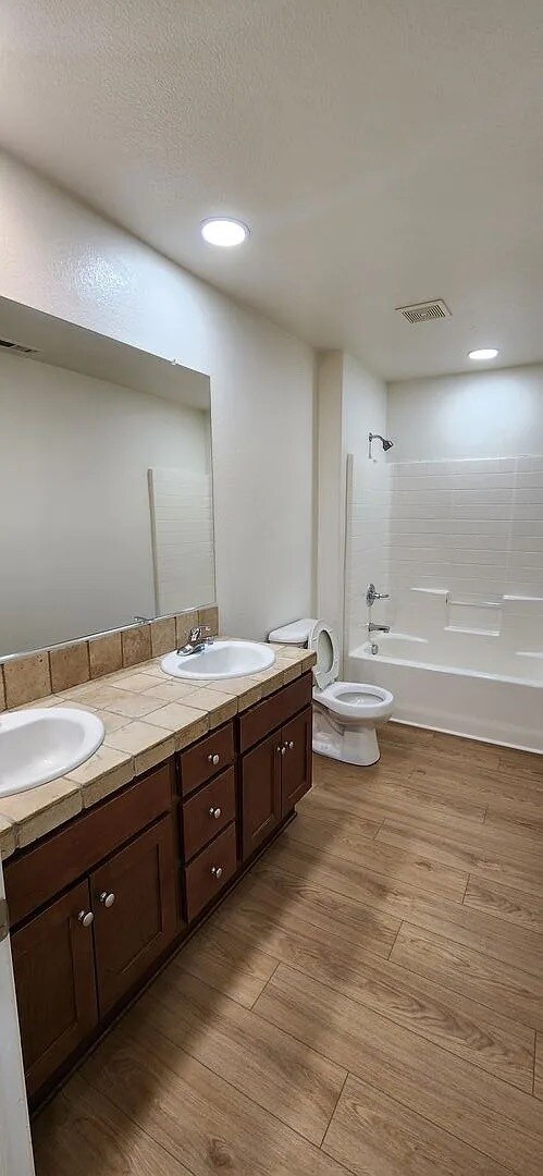 Building Photo - 1626 Sorrel Ln