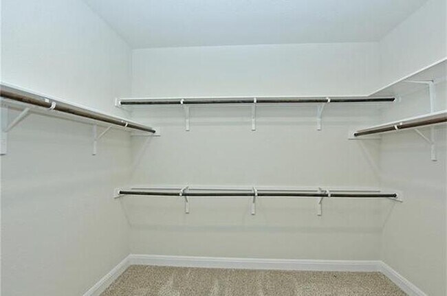 Building Photo - 15821 Cinca Terra Dr