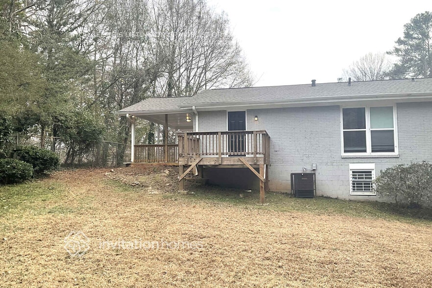 Building Photo - 574 Stonewood Dr