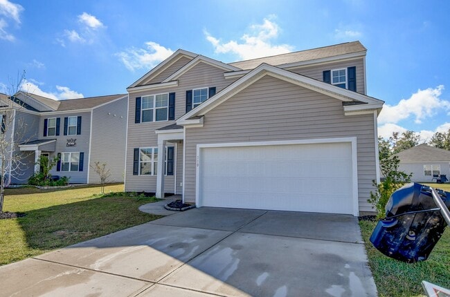 Building Photo - Summerville Home Rental