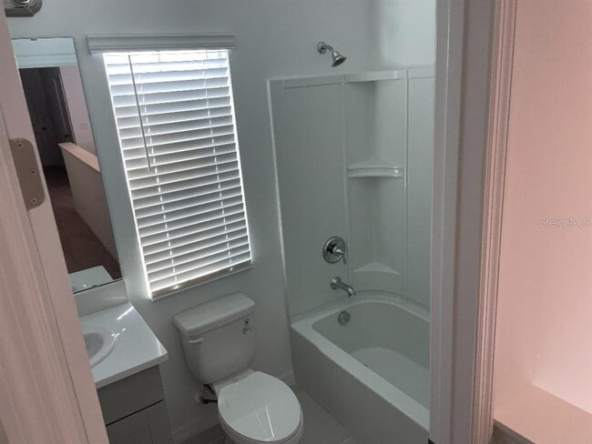 Building Photo - 5214 Tuscany Ln