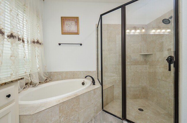 Building Photo - 3707 Brampton Island Dr