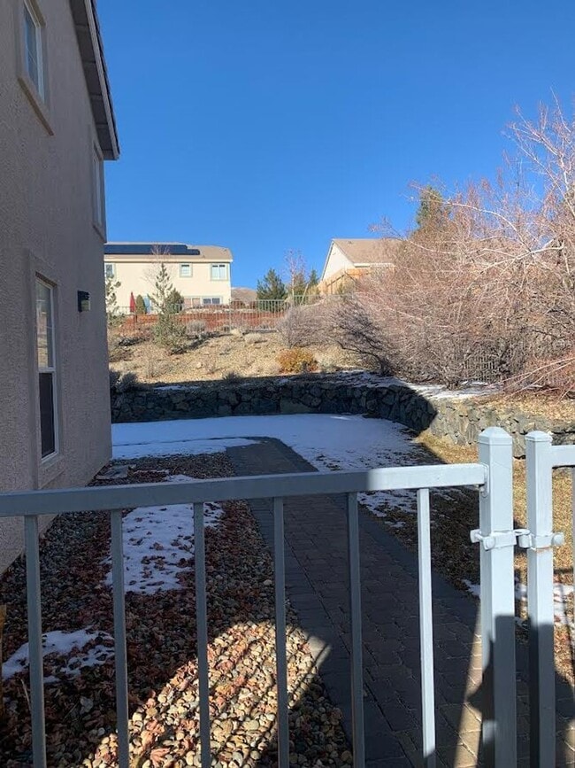 Building Photo - 7117 Heatherwood Dr