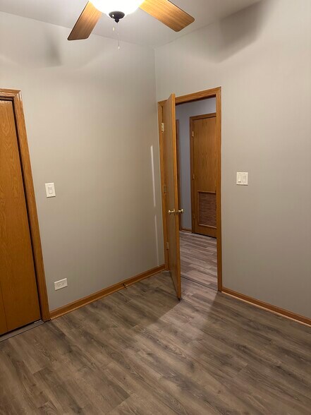 Bedroom 2 - 843 N Mozart St