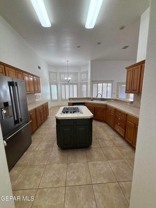Building Photo - 717 Cinnamon Teal Cir