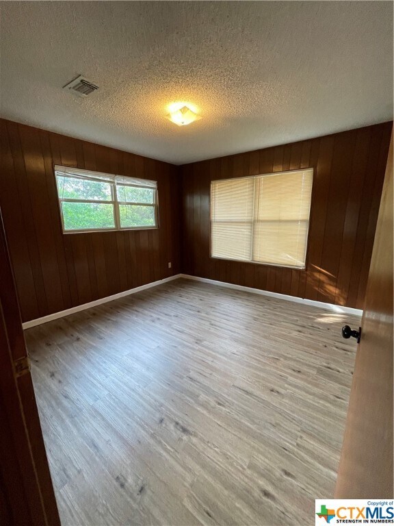 Building Photo - 354 Canyon Cir Dr