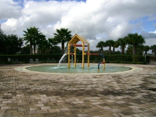 Building Photo - Weston Hills Gated Pool Community